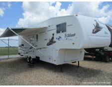 2005 Wildcat 31QBH at Lake Country RV STOCK# 75v010353