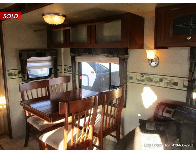 2010 Rockwood Signature Ultra Lite 8280WS Fifth Wheel at Lake Country RV STOCK# A1832779 Photo 27