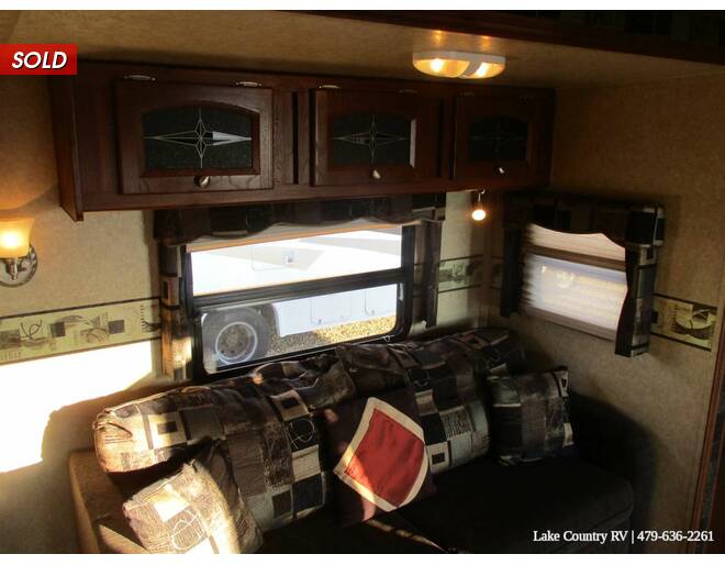 2010 Rockwood Signature Ultra Lite 8280WS Fifth Wheel at Lake Country RV STOCK# A1832779 Photo 28