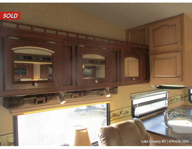 2010 Rockwood Signature Ultra Lite 8280WS Fifth Wheel at Lake Country RV STOCK# A1832779 Photo 42