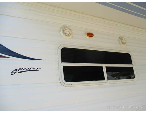 2005 Sierra T29 Travel Trailer at Lake Country RV STOCK# 5C027834 Photo 4
