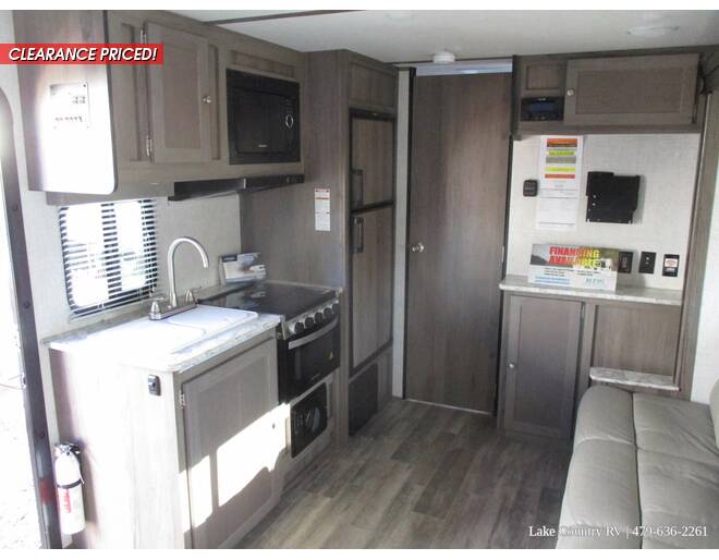 2021 Gulf Stream Envision SVT Series 21QBS Travel Trailer at Lake Country RV STOCK# XM3045522 Photo 20