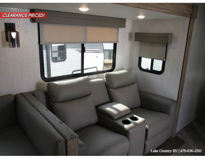 2022 Palomino SolAire Ultra Lite 294DBHS Travel Trailer at Lake Country RV STOCK# NN058169 Photo 53