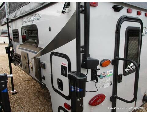 2022 Palomino Backpack Soft Side SS1240 Truck Camper at Lake Country RV STOCK# NN116408 Photo 4