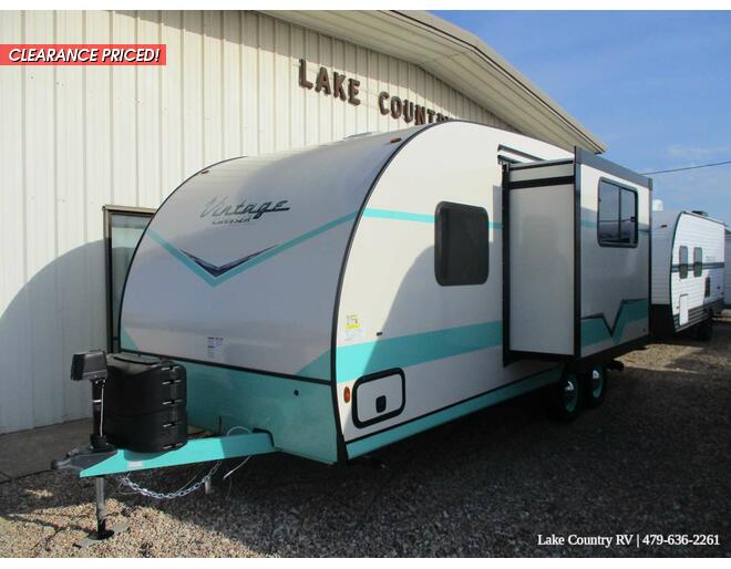 2022 Gulf Stream Vintage Cruiser 23QBS Travel Trailer at Lake Country RV STOCK# N7059768 Photo 2