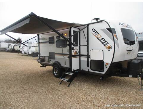 2021 Rockwood Geo Pro 20BHS Travel Trailer at Lake Country RV STOCK# M3013129 Photo 3