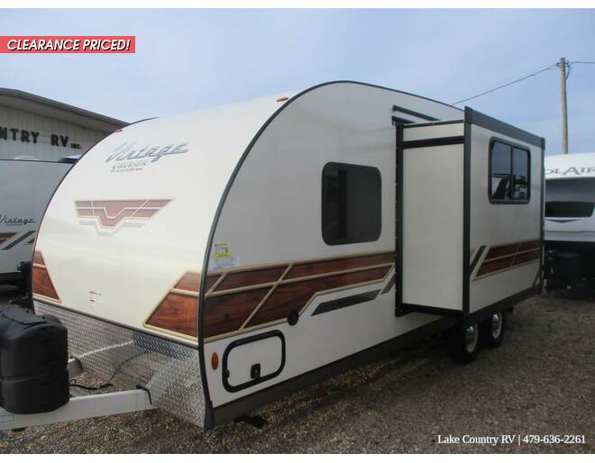 2023 Gulf Stream Vintage Cruiser 23MBS Travel Trailer at Lake Country RV STOCK# P7066330 Photo 3