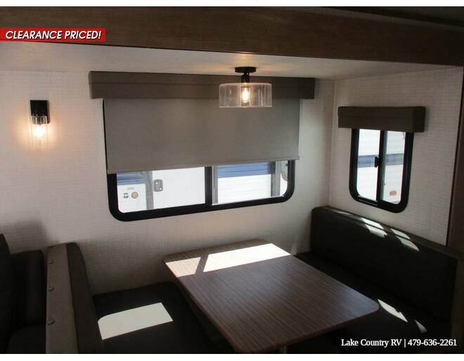 2023 Palomino SolAire Ultra Lite 258RBSS Travel Trailer at Lake Country RV STOCK# PN059266 Photo 38