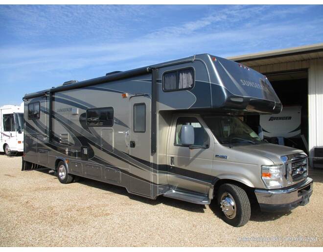 2012 Sunseeker Ford 3010DS Class C at Lake Country RV STOCK# CF021977 Photo 3