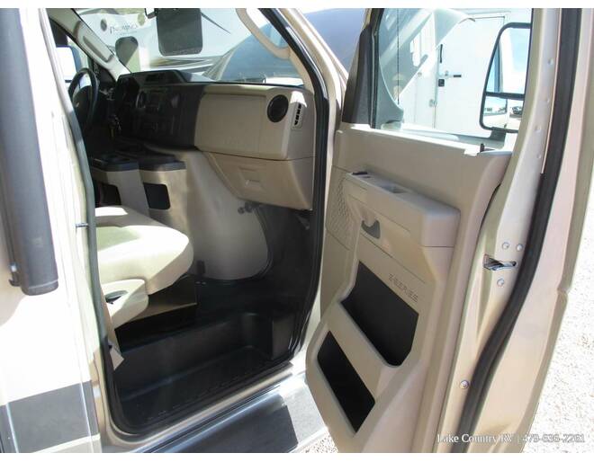 2012 Sunseeker Ford 3010DS Class C at Lake Country RV STOCK# CF021977 Photo 36