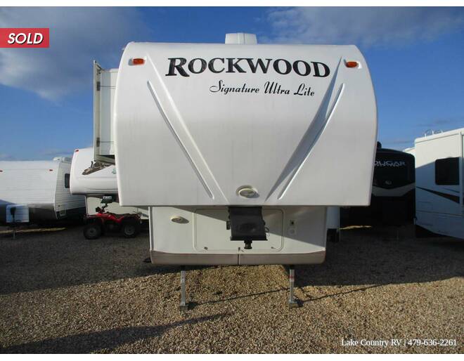 2010 Rockwood Signature Ultra Lite 8280WS Fifth Wheel at Lake Country RV STOCK# A1832779 Photo 3