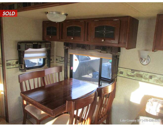 2010 Rockwood Signature Ultra Lite 8280WS Fifth Wheel at Lake Country RV STOCK# A1832779 Photo 24