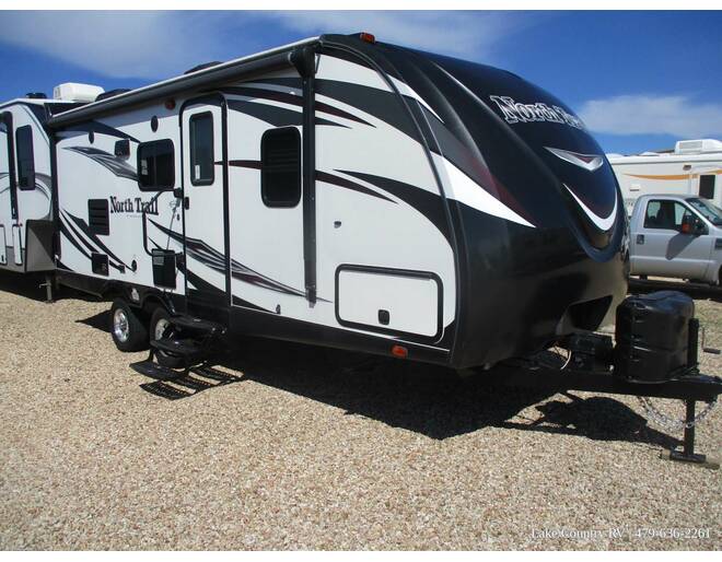 2016 Heartland North Trail Ultra-Lite 21FBS Travel Trailer at Lake Country RV STOCK# GE305555 Photo 3